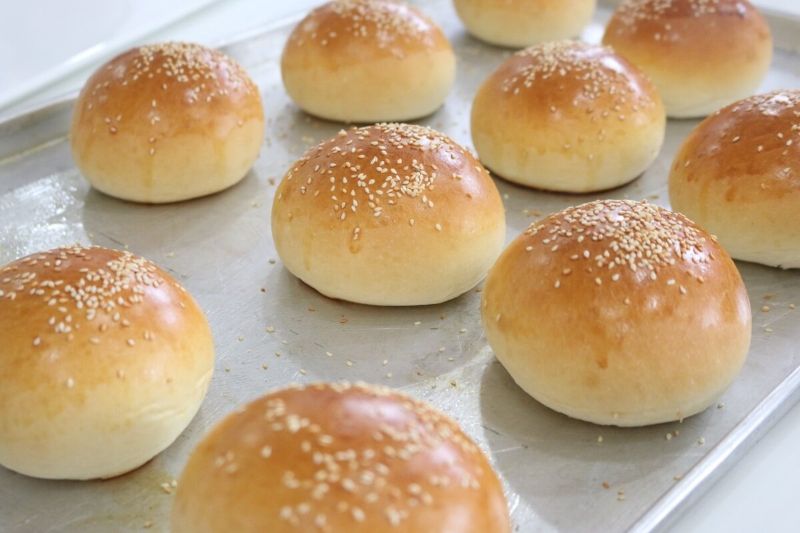 cách làm bánh bột mì bí đỏ